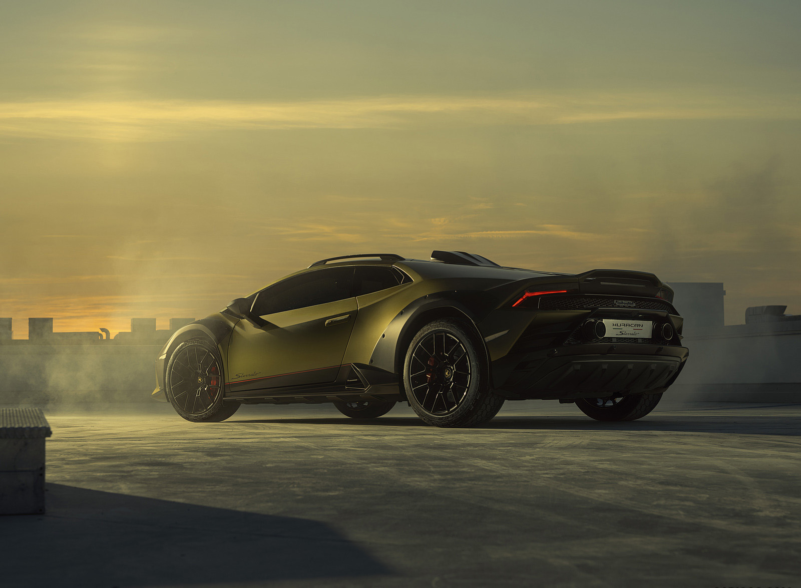 2024 Lamborghini Huracán Sterrato Rear Three-Quarter Wallpapers (4)