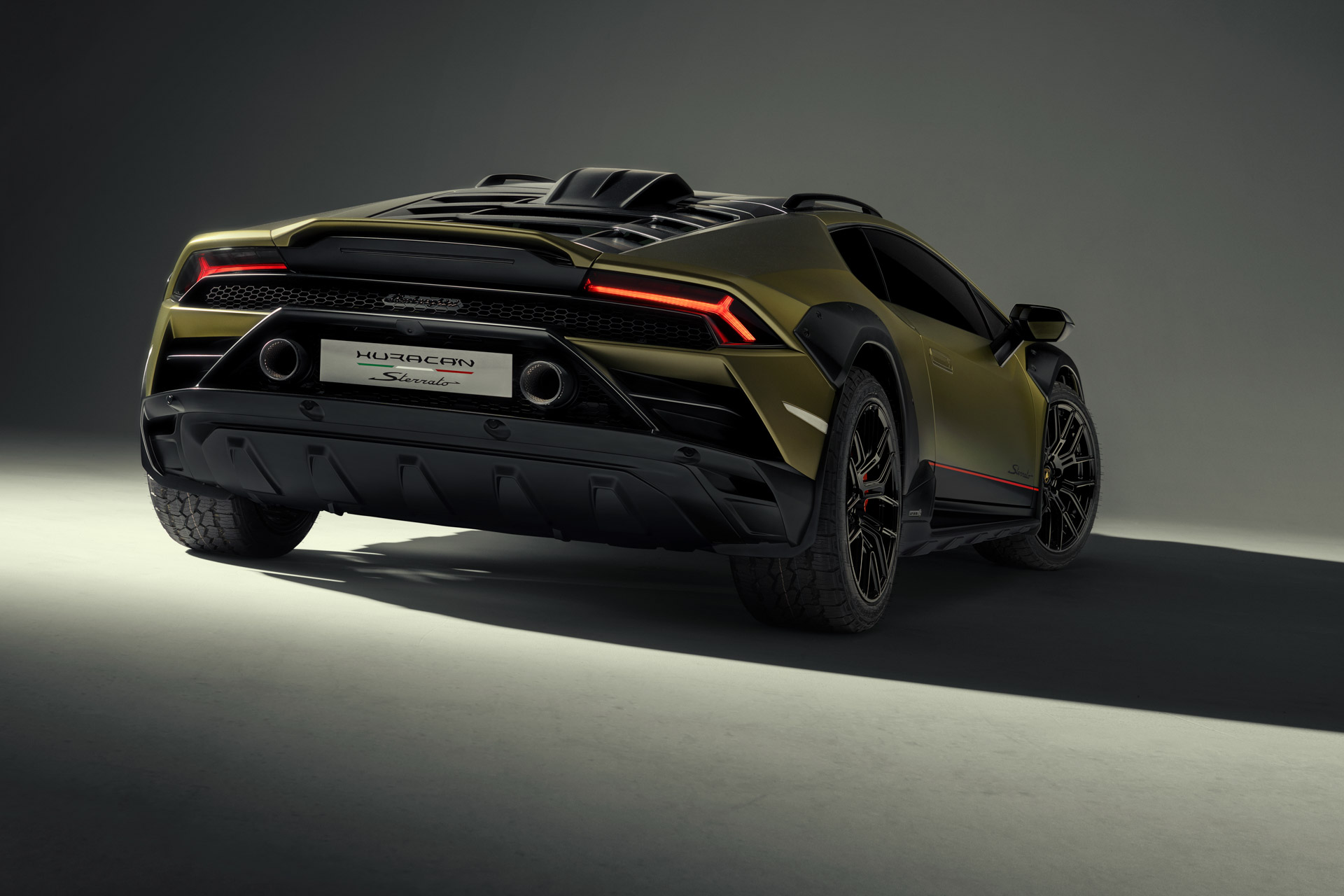 2024 Lamborghini Huracán Sterrato Rear Wallpapers #42 of 45