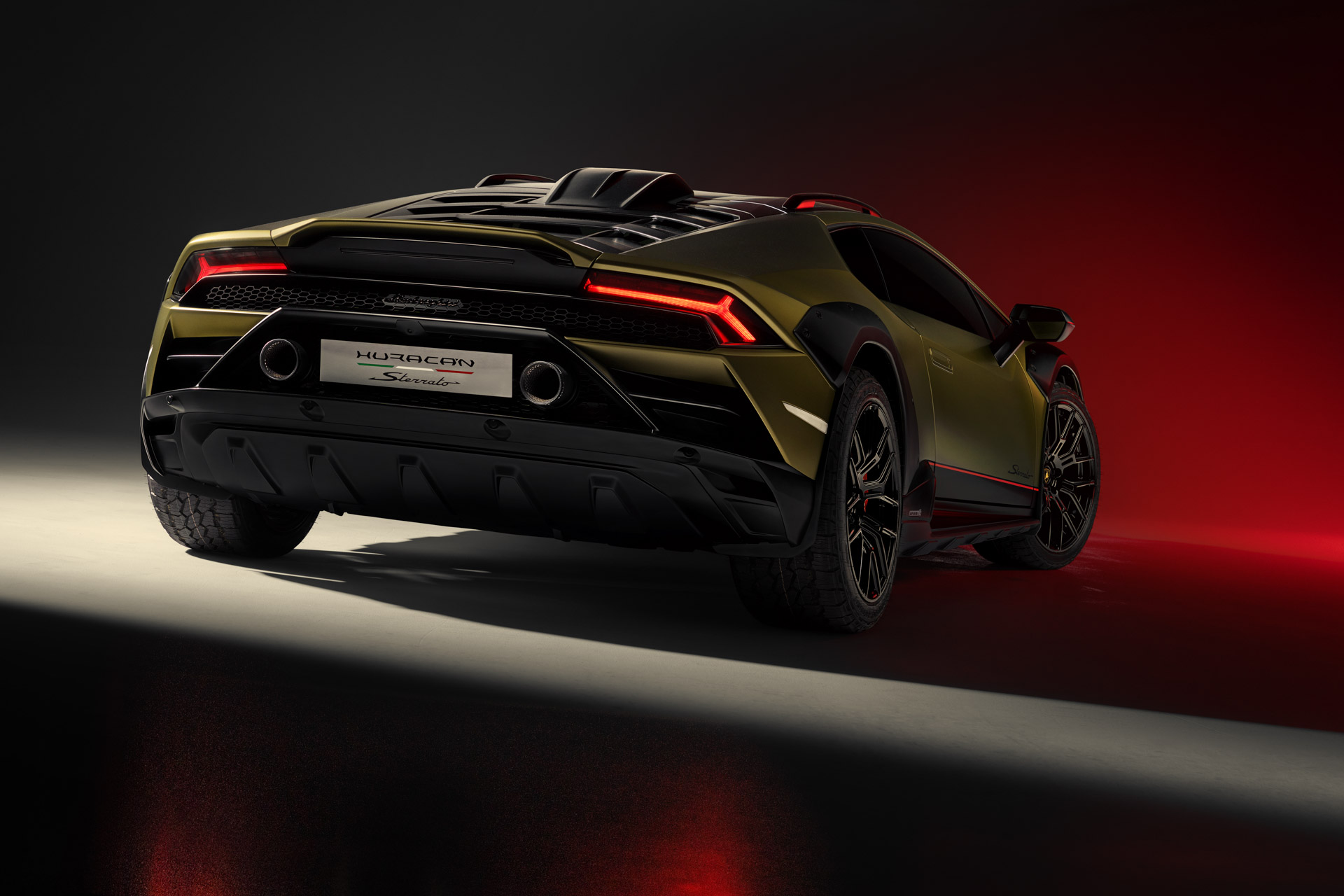 2024 Lamborghini Huracán Sterrato Rear Wallpapers #28 of 45