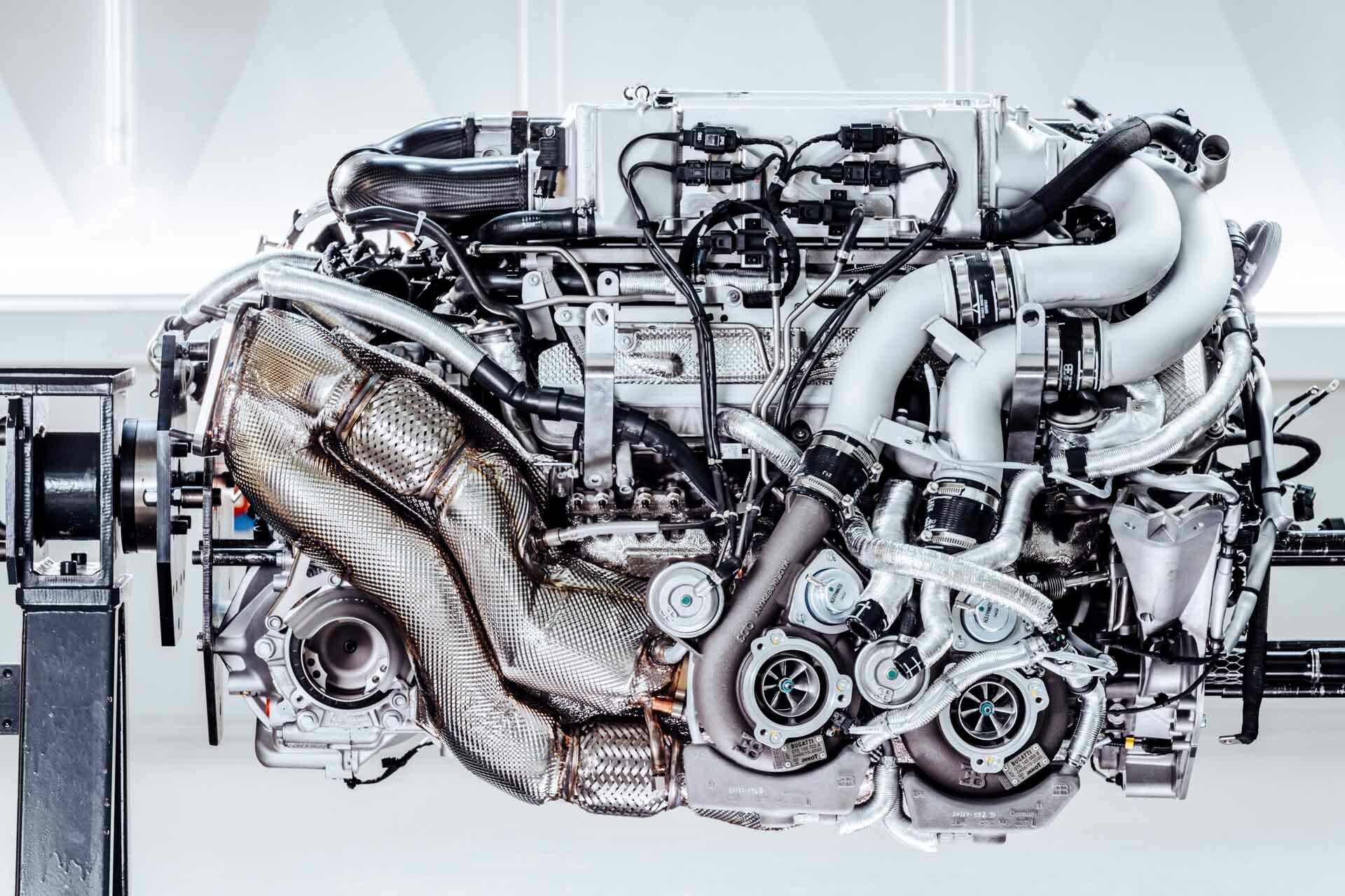 2022 Bugatti Chiron Profilée Engine Wallpapers #53 of 54