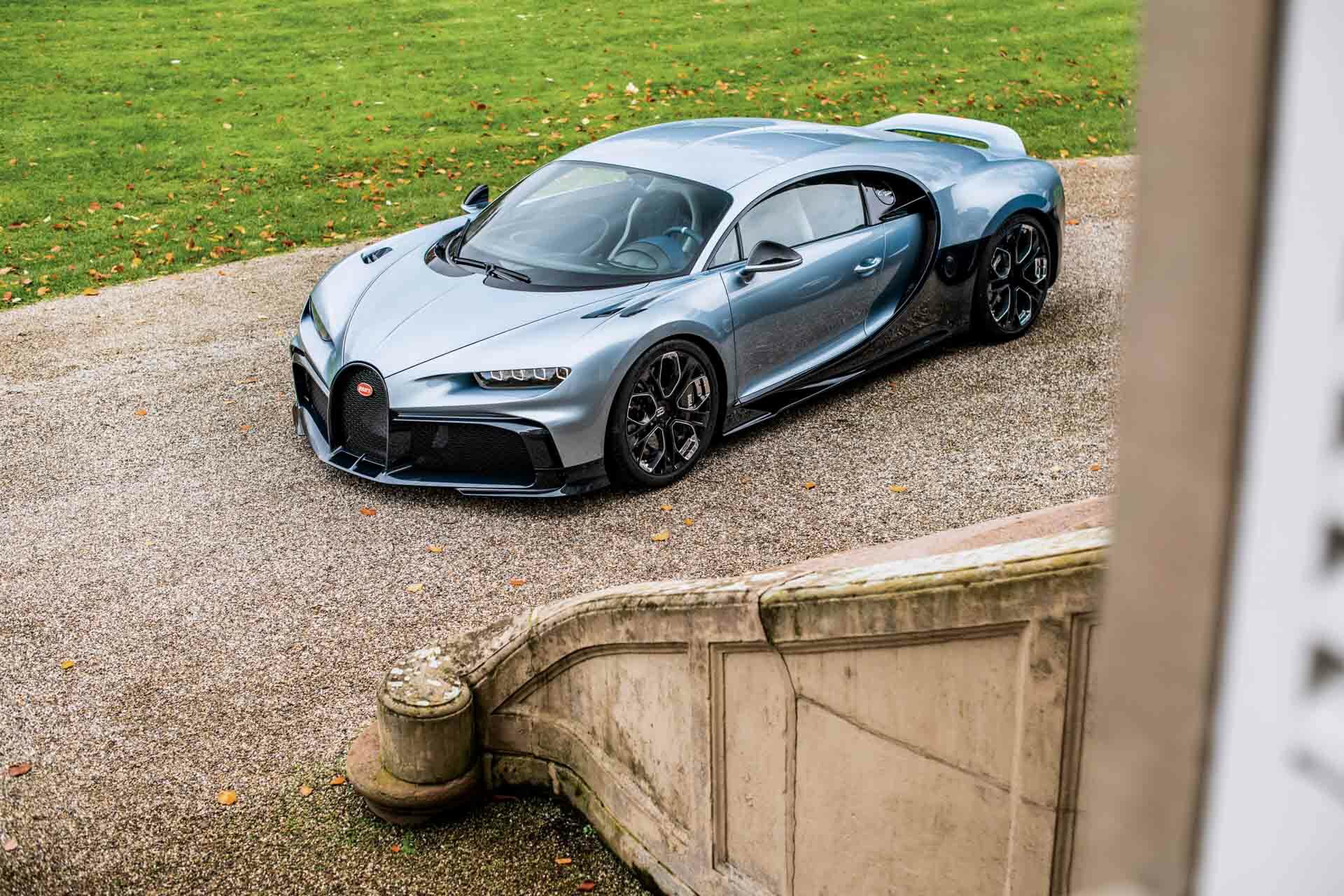 2022 Bugatti Chiron Profilée Front Three-Quarter Wallpapers #11 of 54