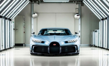2022 Bugatti Chiron Profilée Front Wallpapers 450x275 (31)