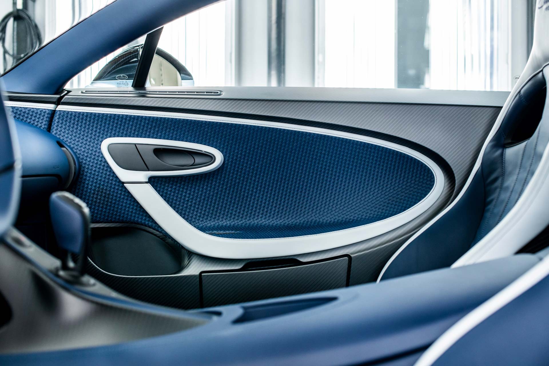 2022 Bugatti Chiron Profilée Interior Detail Wallpapers #49 of 54