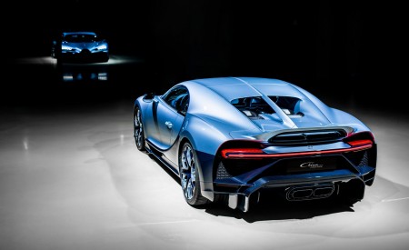 2022 Bugatti Chiron Profilée Rear Wallpapers 450x275 (24)