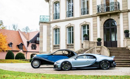 2022 Bugatti Chiron Profilée Side Wallpapers 450x275 (15)