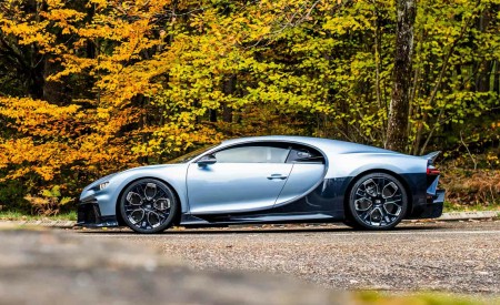 2022 Bugatti Chiron Profilée Side Wallpapers 450x275 (8)