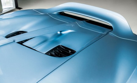 2022 Bugatti Chiron Profilée Spoiler Wallpapers 450x275 (39)