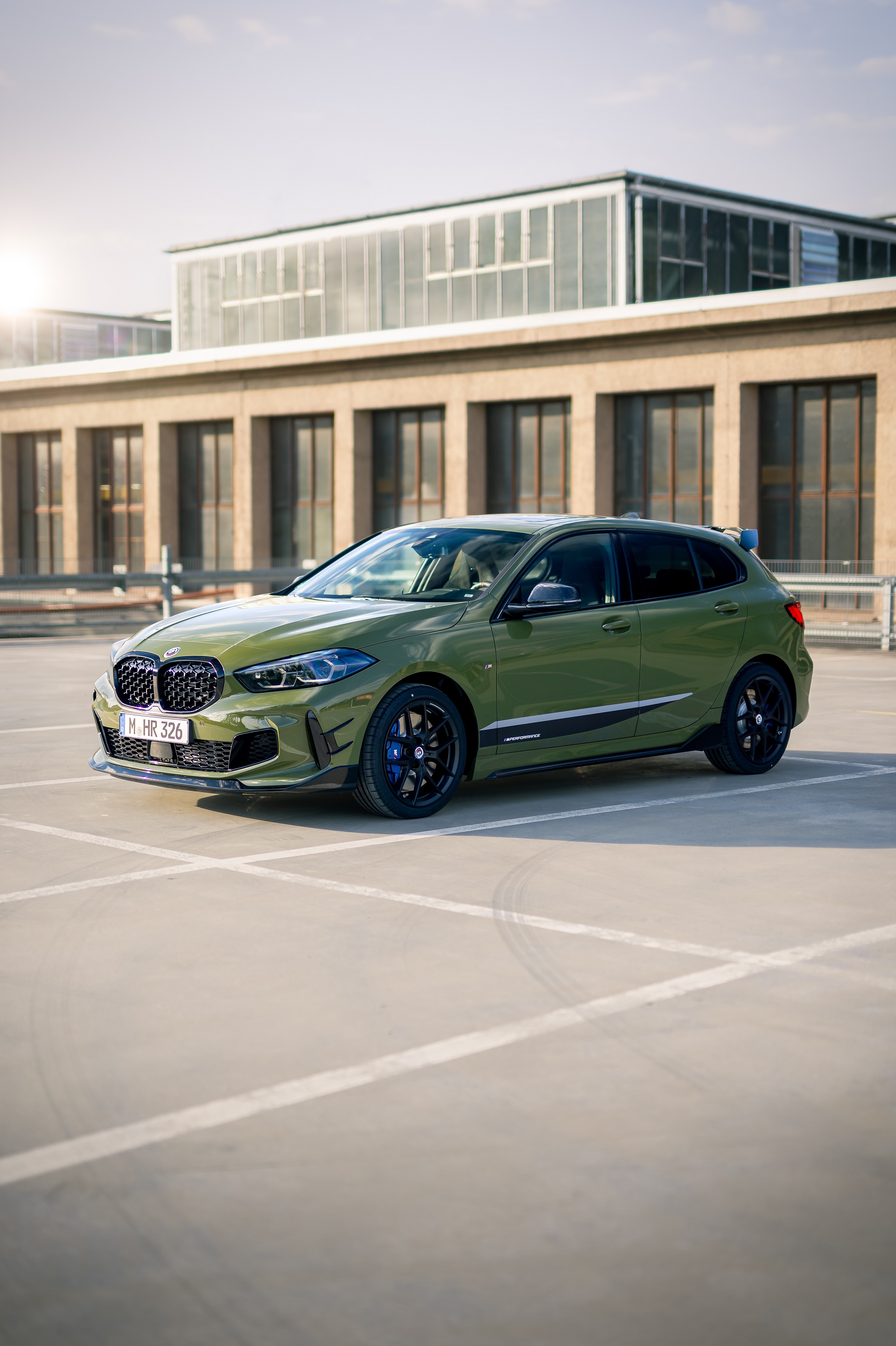 2023 BMW M135i xDrive M Performance Parts (Color: Urban Green) Front Three-Quarter Wallpapers (10)