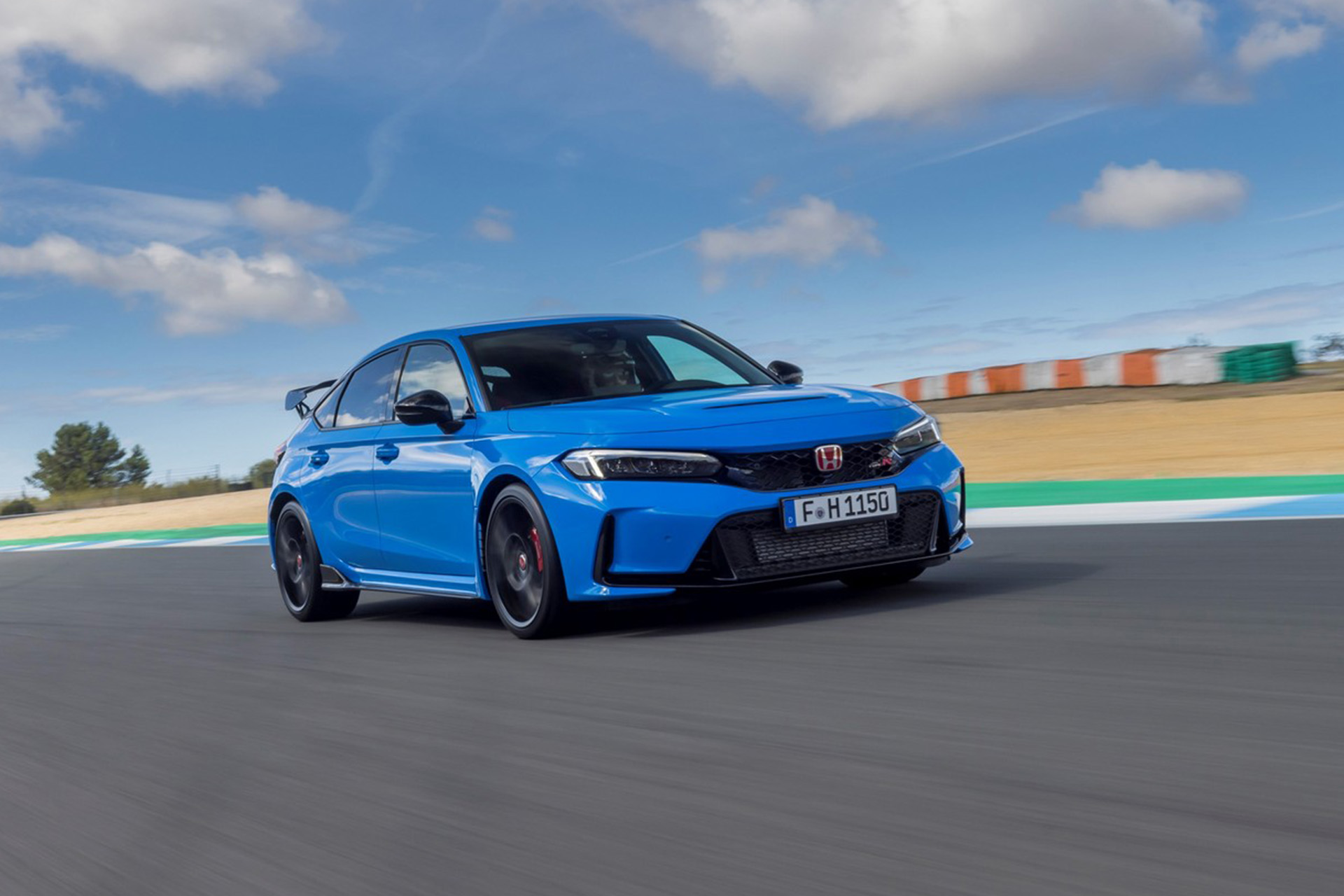 2023 Honda Civic Type R (EU-Spec) Front Three-Quarter Wallpapers (6)