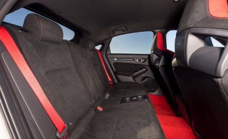 2023 Honda Civic Type R (EU-Spec) Interior Rear Seats Wallpapers 450x275 (95)