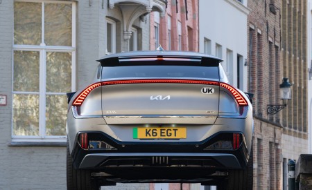 2023 Kia EV6 GT (UK-Spec) Rear Wallpapers 450x275 (28)