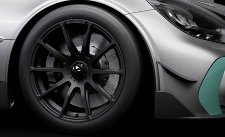 2023 Mercedes-AMG GT2 Wheel Wallpapers 450x275 (5)