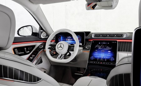 2023 Mercedes-AMG S 63 E PERFORMANCE (Color: MANUFAKTUR Cashmere White Magno) Interior Wallpapers 450x275 (35)