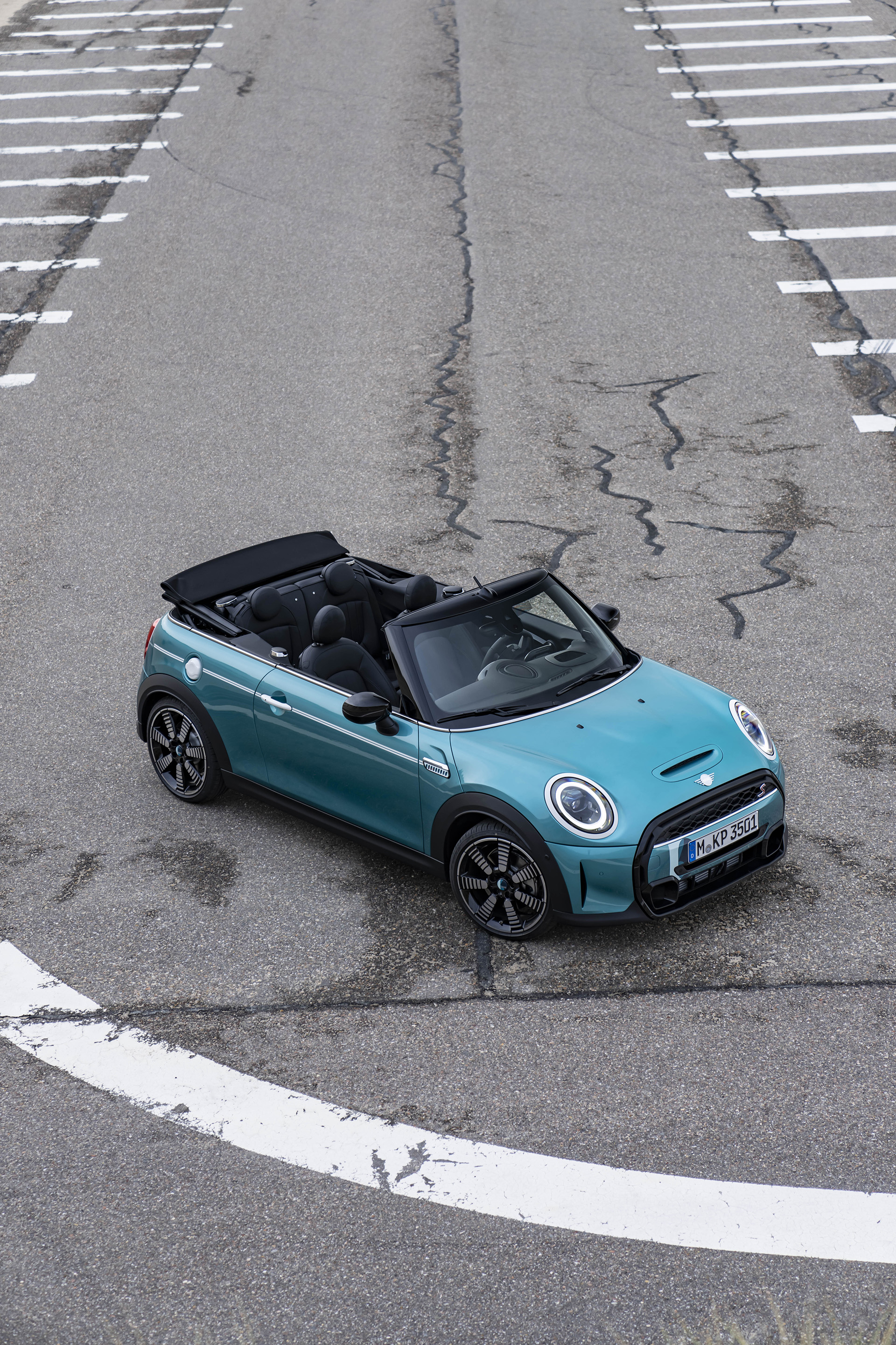 2023 Mini Cooper S Convertible Seaside Edition (Color: Caribbean Aqua) Front Three-Quarter Wallpapers #45 of 133