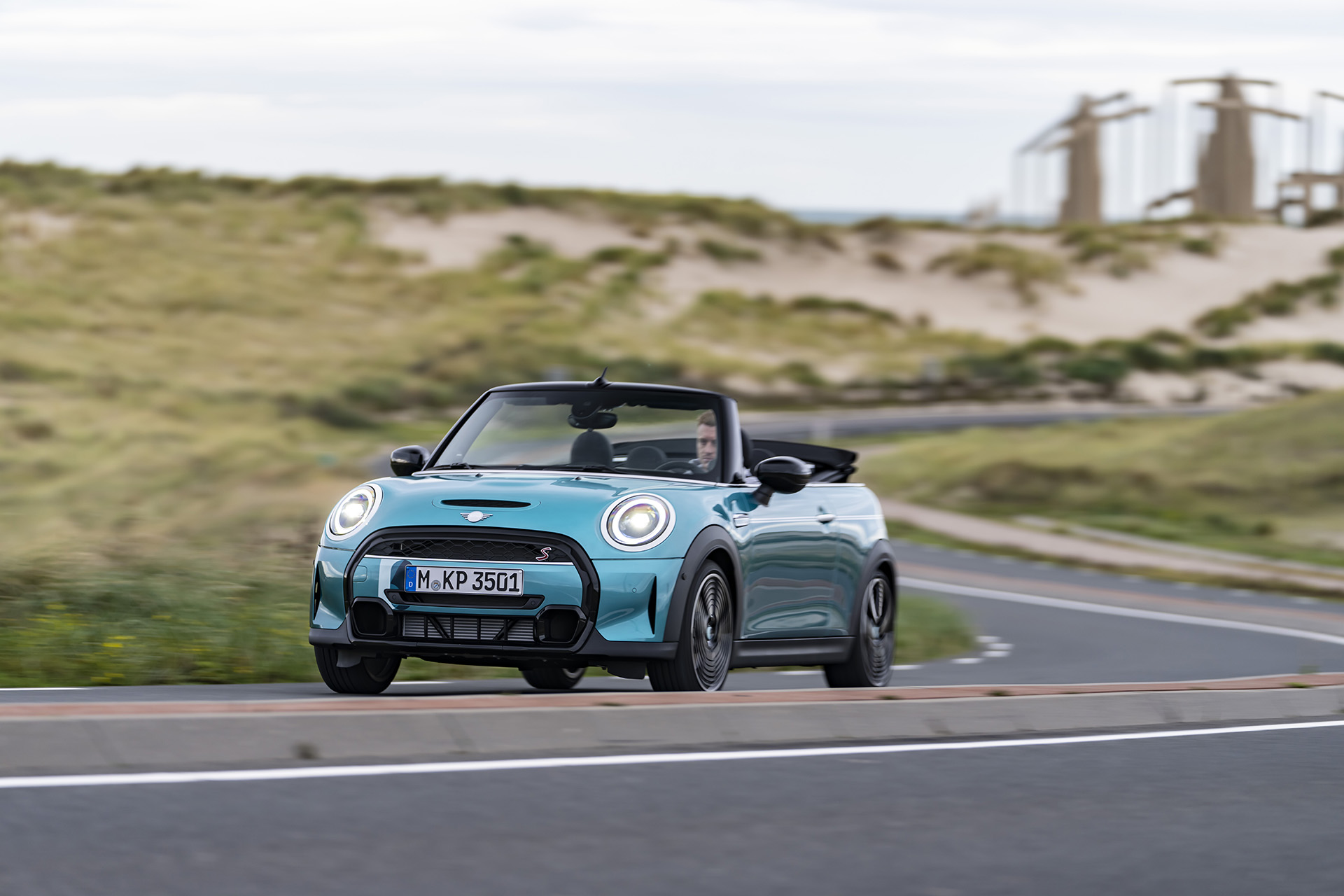 2023 Mini Cooper S Convertible Seaside Edition (Color: Caribbean Aqua) Front Three-Quarter Wallpapers (3)