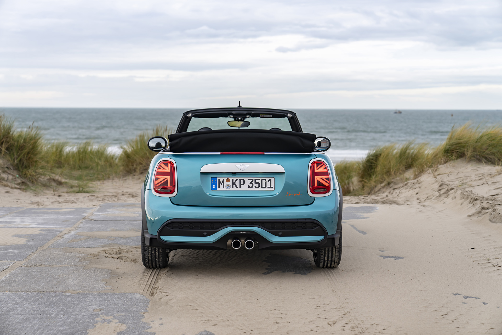 2023 Mini Cooper S Convertible Seaside Edition (Color: Caribbean Aqua) Rear Wallpapers #29 of 133