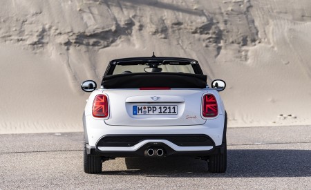 2023 Mini Cooper S Convertible Seaside Edition (Color: Nanuq White) Rear Wallpapers 450x275 (110)