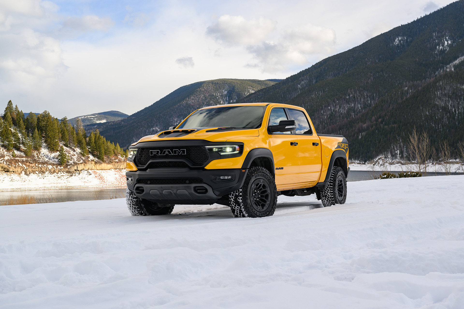 2023 Ram 1500 TRX Havoc Edition Front Three-Quarter Wallpapers (2)