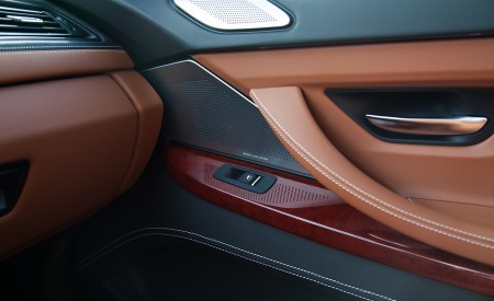 2016 ALPINA B6 xDrive Gran Coupe LCI Interior Detail Wallpapers 450x275 (36)