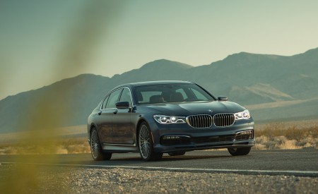 2017 ALPINA B7 xDrive Front Wallpapers 450x275 (57)