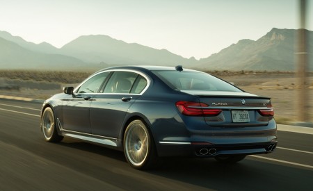 2017 ALPINA B7 xDrive Rear Three-Quarter Wallpapers 450x275 (41)