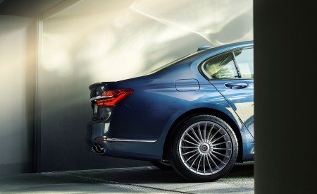2017 ALPINA BMW B7 xDrive Blue Detail Wallpapers 450x275 (18)