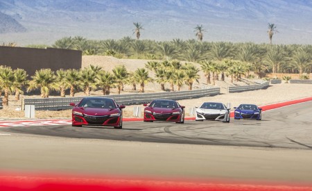 2017 Acura NSX Front Wallpapers 450x275 (86)