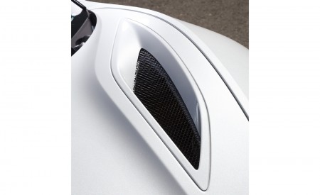 2017 Acura NSX White Detail Wallpapers 450x275 (112)