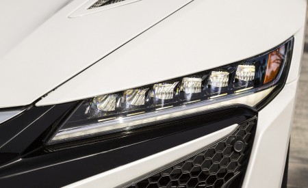2017 Acura NSX White Headlight Wallpapers 450x275 (102)