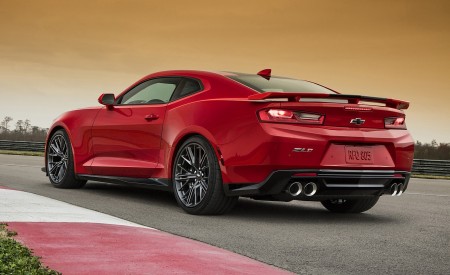 2017 Chevrolet Camaro ZL1 Rear Wallpapers 450x275 (2)
