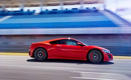 2017 Honda NSX (Euro-Spec) (Color: Curva Red) Side Wallpapers 450x275 (67)