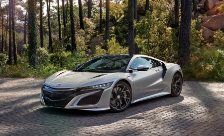2017 Honda NSX (Euro-Spec) (Color: Silver Metallic) Front Three-Quarter Wallpapers 450x275 (34)
