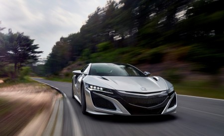 2017 Honda NSX (Euro-Spec) (Color: Silver Metallic) Front Wallpapers 450x275 (26)