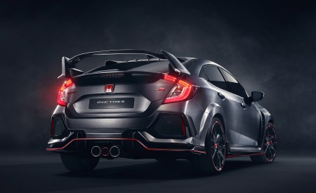 2017 Honda Civic Type R Concept Rear Three-Quarter Wallpapers 450x275 (2)
