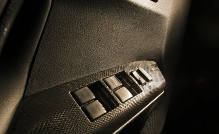 2018 Toyota RAV4 Adventure Interior Detail Wallpapers 450x275 (14)