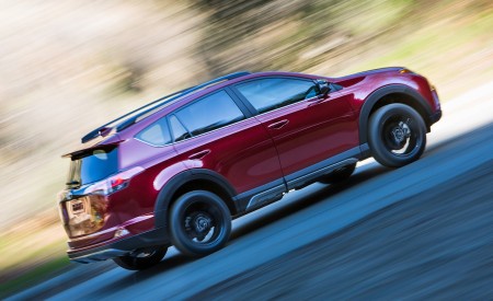2018 Toyota RAV4 Adventure Side Wallpapers 450x275 (2)