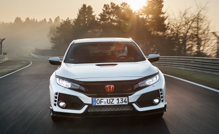 2017 Honda Civic Type R Front Wallpapers 450x275 (4)