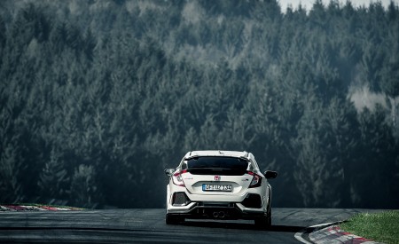 2017 Honda Civic Type R Rear Wallpapers 450x275 (15)