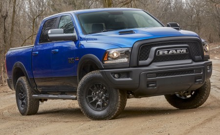 2017 Ram 1500 Rebel Blue Streak Front Three-Quarter Wallpapers 450x275 (2)