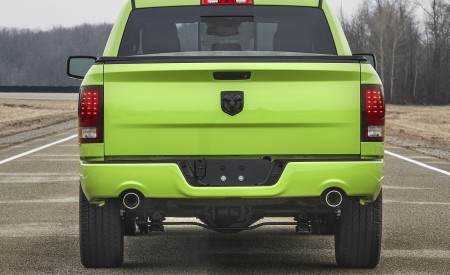 2017 Ram 1500 Sublime Sport Rear Wallpapers 450x275 (4)