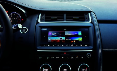2018 Jaguar E-PACE Central Console Wallpapers 450x275 (36)