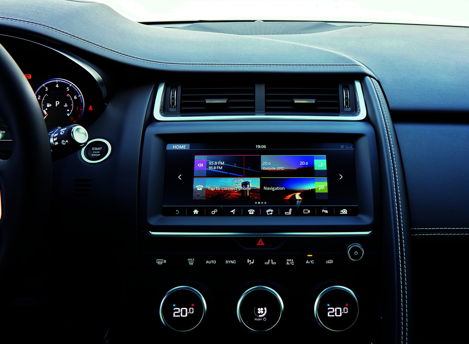 2018 Jaguar E-PACE Central Console Wallpapers #36 of 100