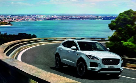 2018 Jaguar E-PACE Front Three-Quarter Wallpapers  450x275 (51)