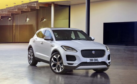 2018 Jaguar E-PACE Front Three-Quarter Wallpapers 450x275 (58)