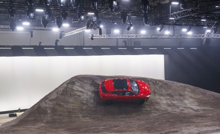 2018 Jaguar E-PACE Guinness World Record Jump Wallpapers 450x275 (97)