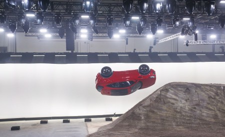 2018 Jaguar E-PACE Guinness World Record Jump Wallpapers 450x275 (96)