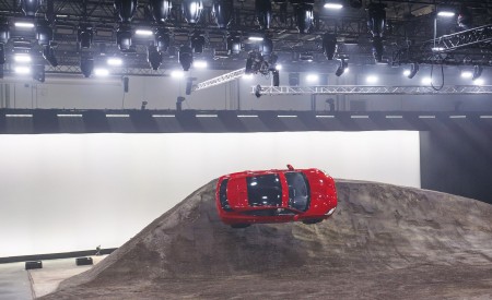 2018 Jaguar E-PACE Guinness World Record Jump Wallpapers 450x275 (95)