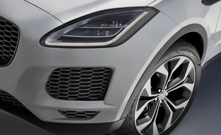 2018 Jaguar E-PACE Headlight Wallpapers 450x275 (69)