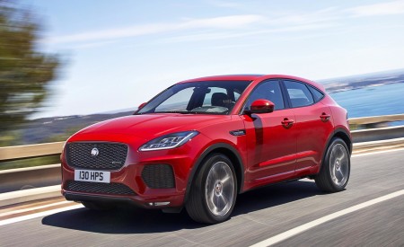 2018 Jaguar E-PACE R-Dynamic Front Three-Quarter Wallpapers 450x275 (4)
