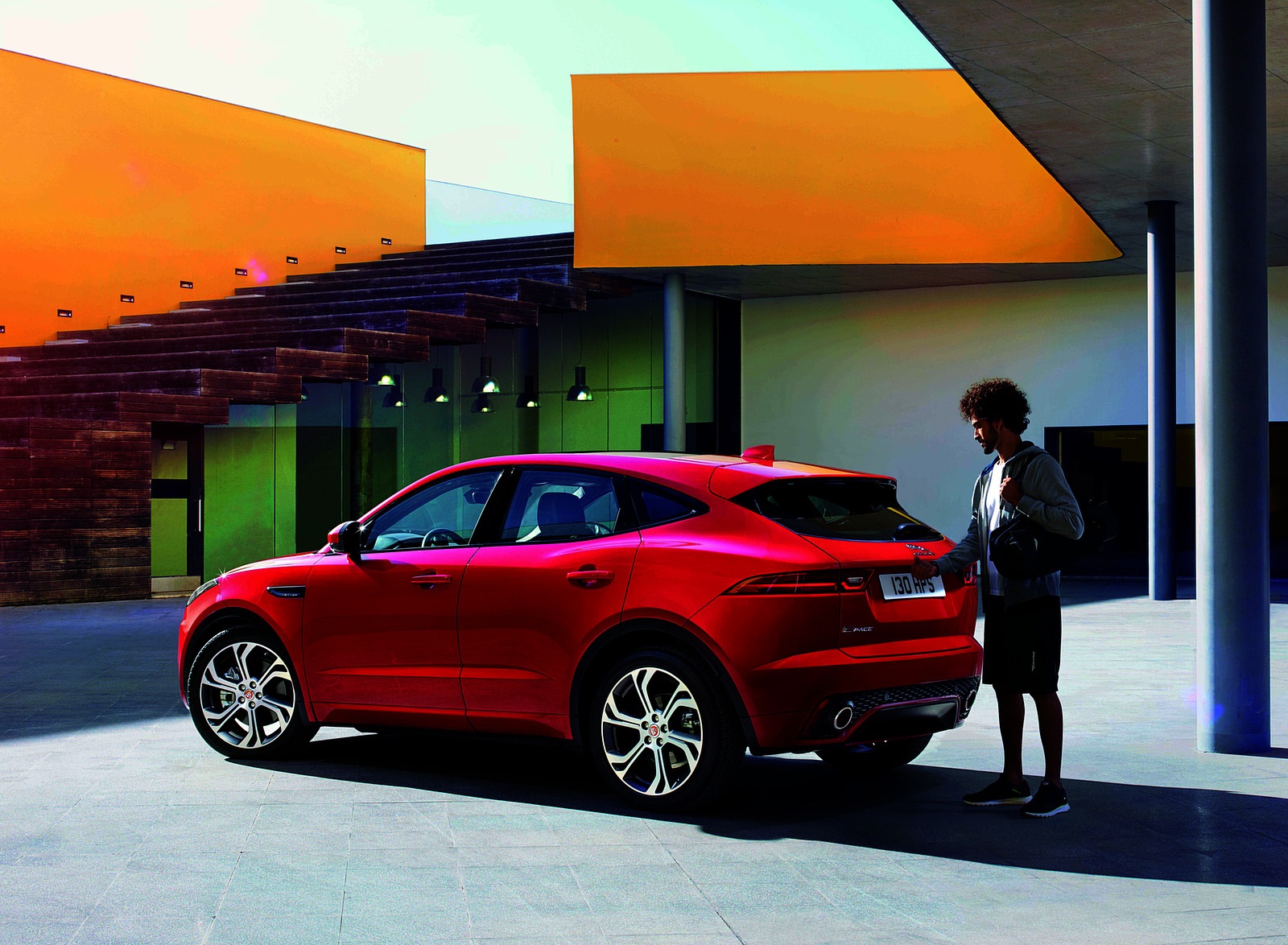 2018 Jaguar E-PACE R-Dynamic Rear Three-Quarter Wallpapers (14)